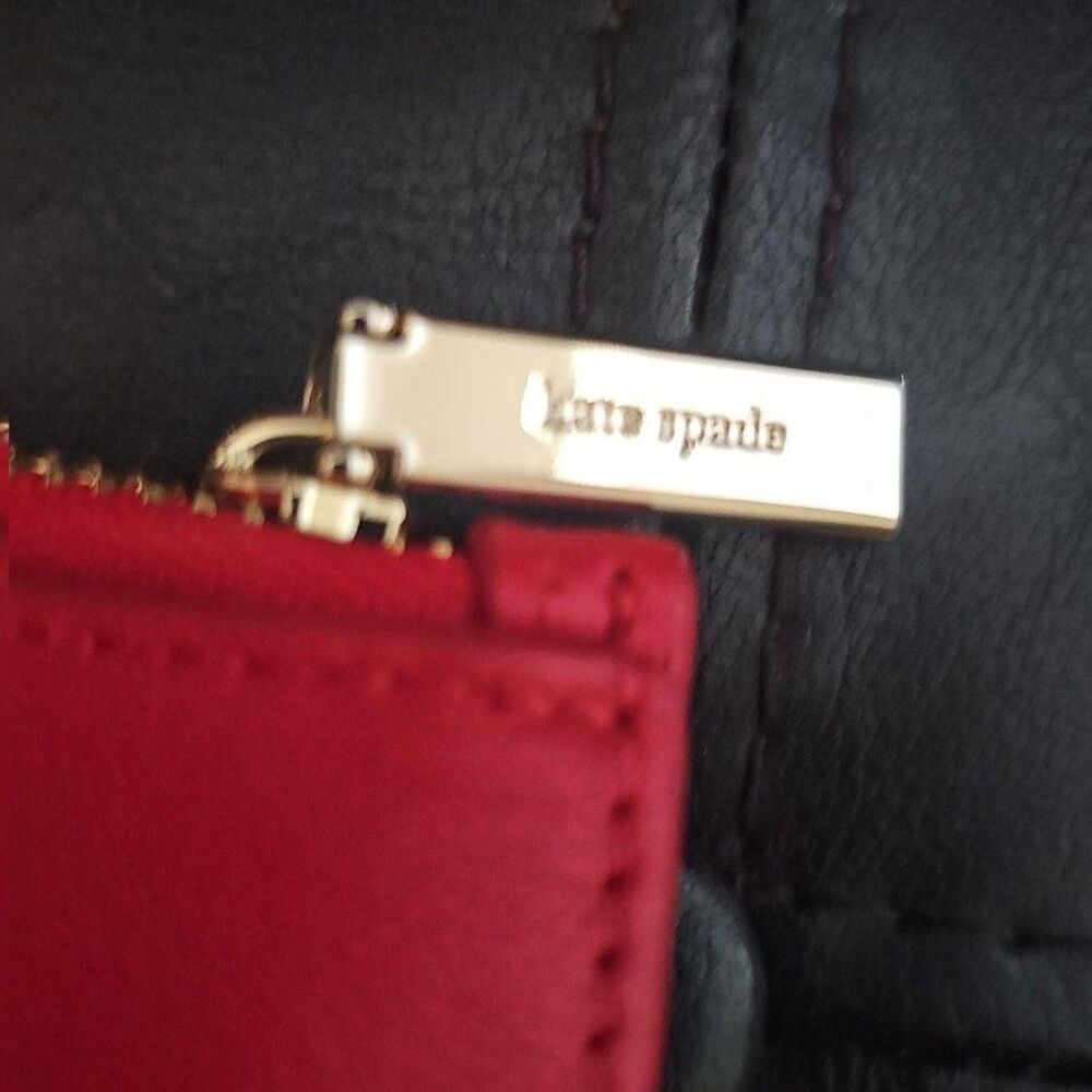 Kate Spade Yours Truly Envelope Wristlet Cherry Red Leather KN781 - Picture 3 of 8